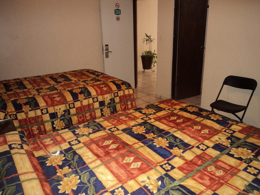 Hotel California Navojoa Eksteriør bilde