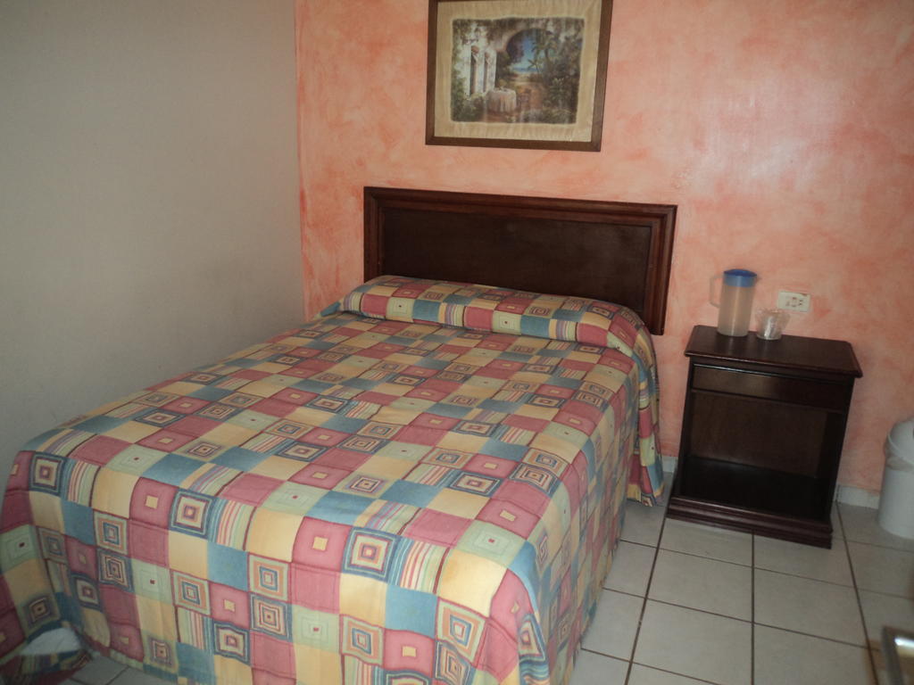 Hotel California Navojoa Rom bilde