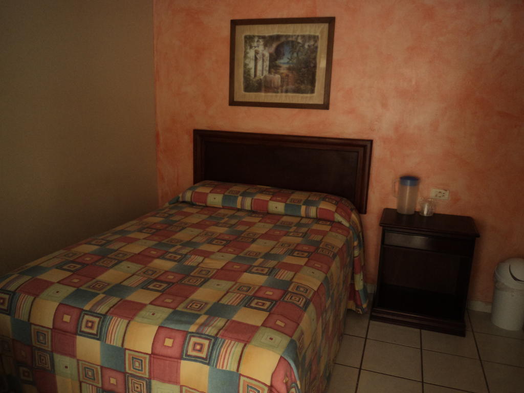 Hotel California Navojoa Rom bilde