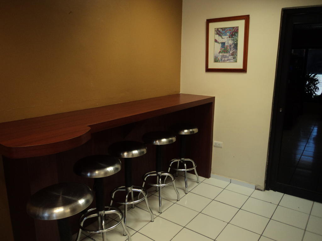 Hotel California Navojoa Eksteriør bilde